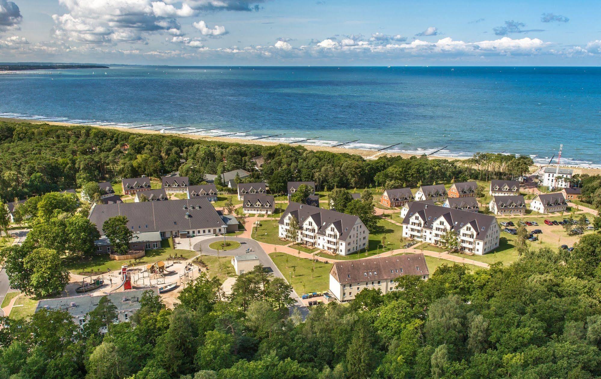 Hotel Markgrafenheide 3*